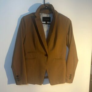 Camel colored single button